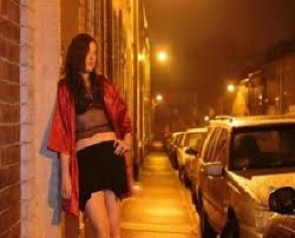 شهادات مثيرة لنساء يمارسن الدعارة بتطوان