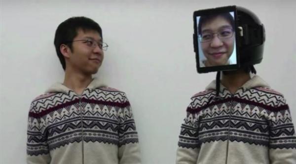 قناع يتيح حضور الحفلات بجسد شخص آخر