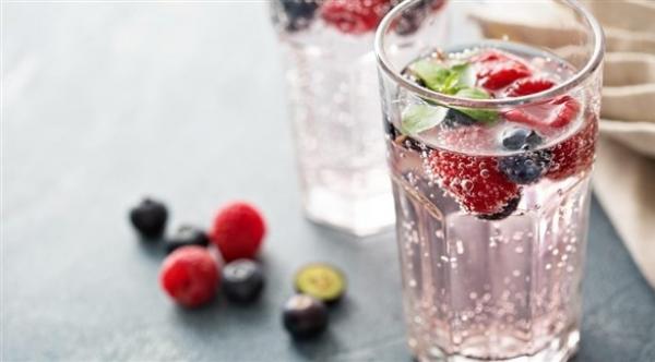 أطعمة ومشروبات لا تناسب مرضى القولون العصبي