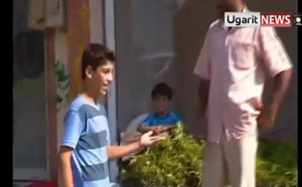 بائع خضار يروج بضاعته بـ" لعن" الأسد