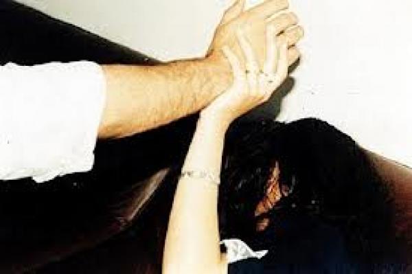 ابن وزير استقلالي معروف مهدد بالسجن بسبب تعذيبه لزوجته