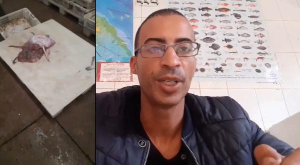 بعد فضحه لكيفية ألهابهم للأسعار...سماسرة يحاولون إخراس تاجر نشر الأثمنة الحقيقية للسمك