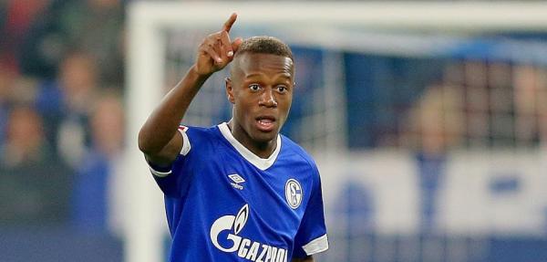 الدولي حمزة منديل غير مرغوب فيه بشالكه