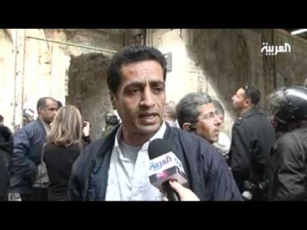 الشرطة الإسرائيلية تقتحم باحة الأقصى 