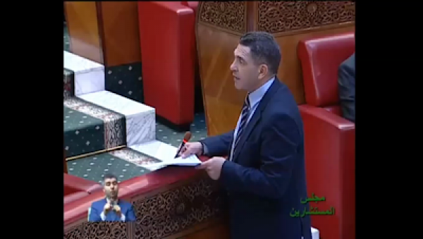 أمزازي لآباء مترشحي الباك : لا هواتف يوم الإمتحان