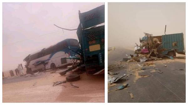 طرفاية .. اصطدام شاحنة بحافلة لنقل المسافرين والحصيلة مؤسفة(صور)