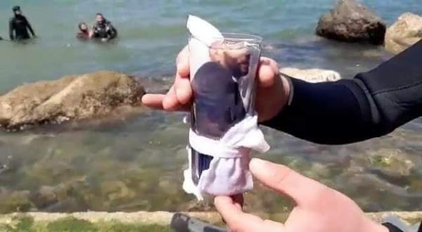 بالصور: العثور على أعمال الشعوذة والسحر في قاع بحر مدينة المضيق