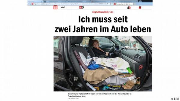 ثمانينية تعيش في سيارتها منذ عامين.. تعرف على قصتها