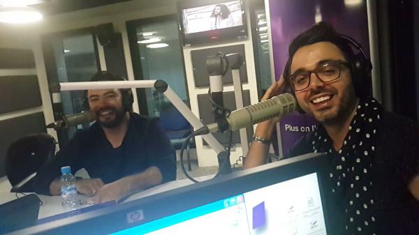 أحمد شوقي : المذيعة كذبت عليا بخصوص قضية فتاتي انزكان .. و كل واحد يلبس اللي بغا !