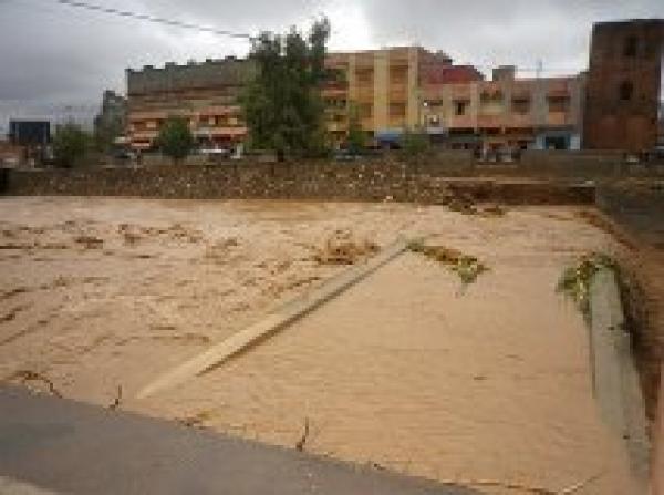 أمطار الخير تعري البنية التحتية بخنيفرة وتعلنها مدينة منكوبة