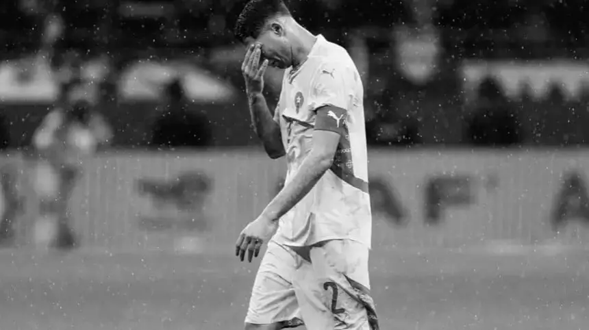 لويس إنريكي يجتمع بأشرف حكيمي!