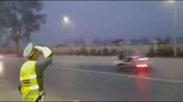 وصول الملك محمد السادس إلى الدار البيضاء