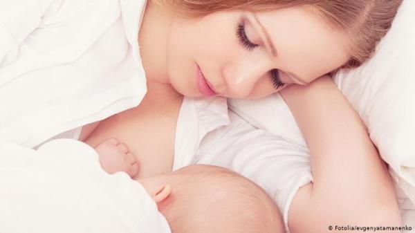 لأول مرة .. فيروس كورونا يظهر في حليب الأمهات