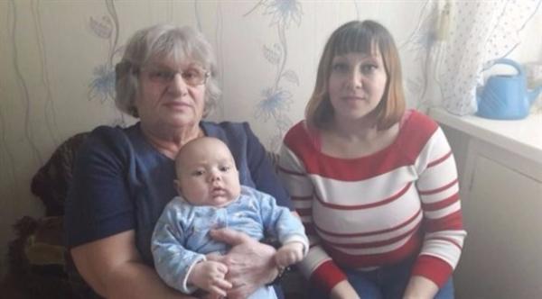 أم تكتشف أنها ربّت الطفلة الخطأ بعد 30 عاماً