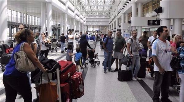 المسافرون عبر مطار بيروت سيدفعون ضريبة