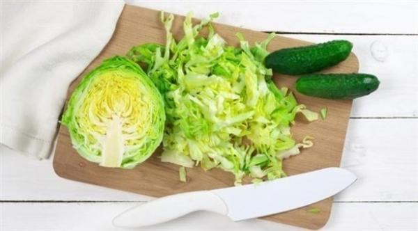 تجنّبي هذه الأطعمة أثناء الرضاعة الطبيعية