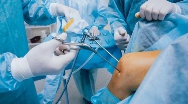 اتجاهات صادمة في عالم التجميل ...قطع أعصاب الساقين لتنحيفهما