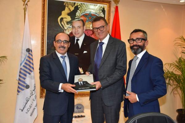 العماري يعقد اجتماعا مع المستثمر الايطالي برودان سيرجيو