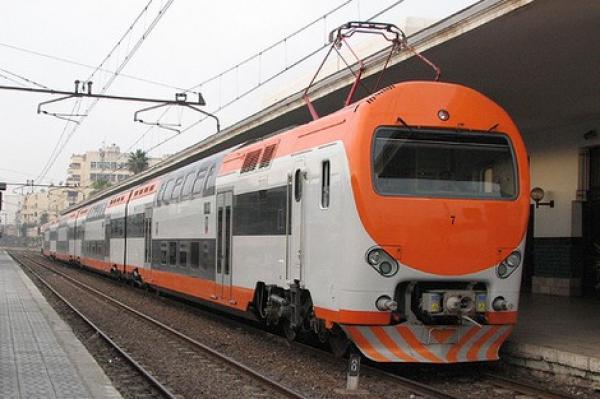 النيران تشب في قطار رابط بين طنجة ومراكش ومكتب "لخليع" يفتح تحقيقا وهذا ما وقع