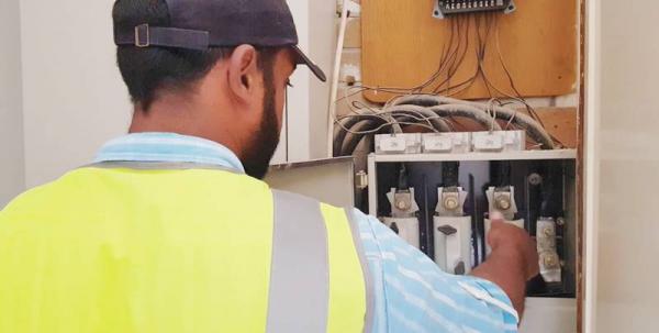 عجائب الانتخابات: بسبب عدم تصويت الساكنة عليه...مرشح يعاقب الساكنة بقطع التيار الكهربائي على المنطقة