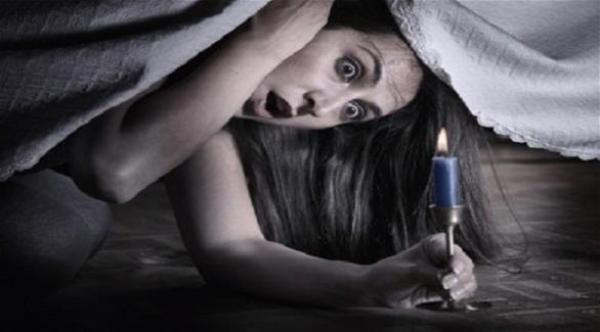 أغرب 9 أشياء عُثر عليها تحت السرير في العالم