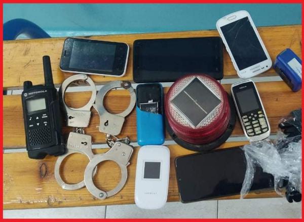 انتحال صفة موظفي شرطة يقود 3 أشخاص إلى الاعتقال