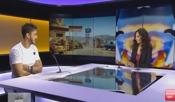 شاهد صحفية تحرج سعد لمجرد " لماذا اغانيك قاسية علي النساء هل بسبب امك "