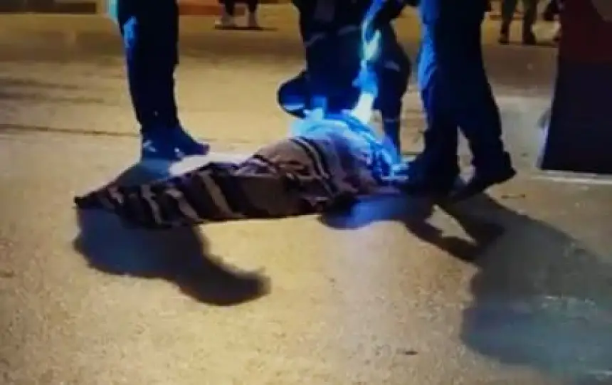 طنجة.. شاحنة تدهس عاملة نظافة فجراً وترديها قتيلة قبل فرار سائقها