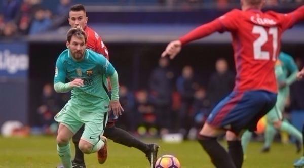 ميسي ينهي معاناة برشلونة في الليغا و يُضاعف محنة أوساسونا (فيديو)