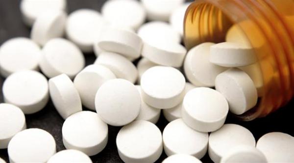 مخاطر وعلامات تناول جرعة زائدة من المسكنات
