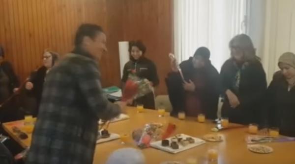 بمناسبة اليوم العالمي للنساء..شركة النقل الحضري بفاس تكرم سائقة وتحتفي بعاملاتها