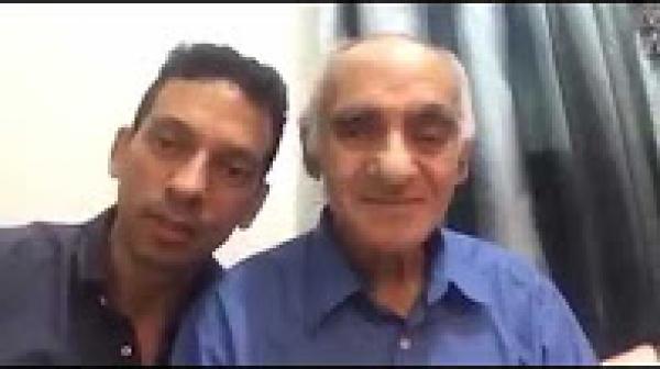 الفنان المحبوب عبد الرؤوف يطمئن المغاربة