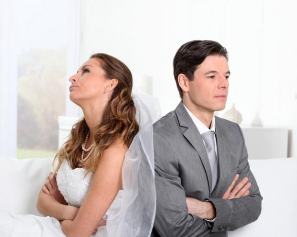 أشياء تدمر العلاقة الزوجية