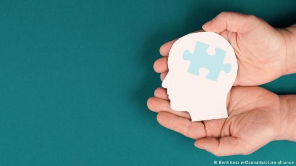 دراسة حديثة تكشف أسباب انتشار الزهايمر بين النساء أكثر من الرجال