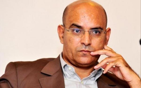 "أوريد": الراحل "اليوسفي" يَتحمّل مسؤولية إغلاق 3 جرائد.. والسياسة لم تتعافَ منذ سنة 2002