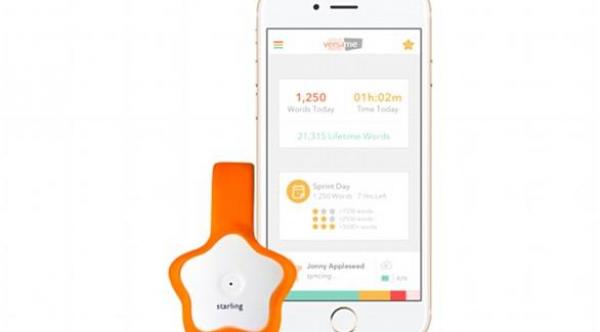 جهاز ذكي لتعزيز ذكاء الطفل وإثراء لغته