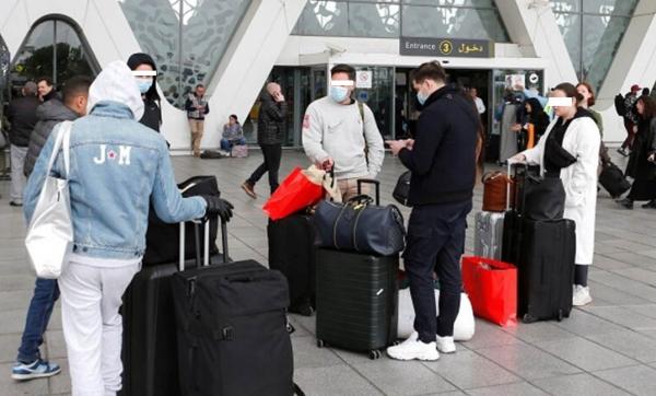 من بينها الحجر الصحي بفندق وتقديم  تصريح بالشرف... السلطات المغربية تحدد شروط دخول المغاربة العالقين في الخارج