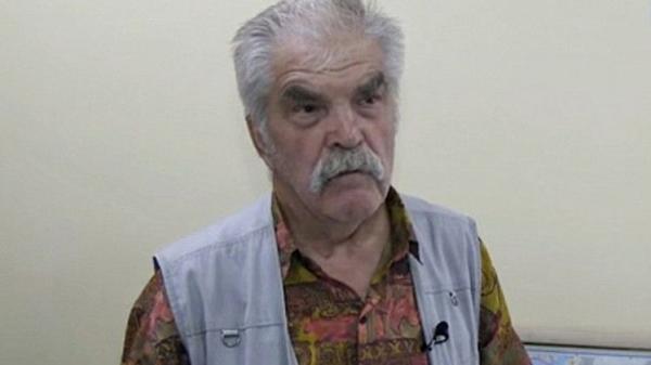 عالم يحقن نفسه ببكتيريا عمرها 3.5 ملايين عام من أجل الحصول على “الحياة الأبدية”