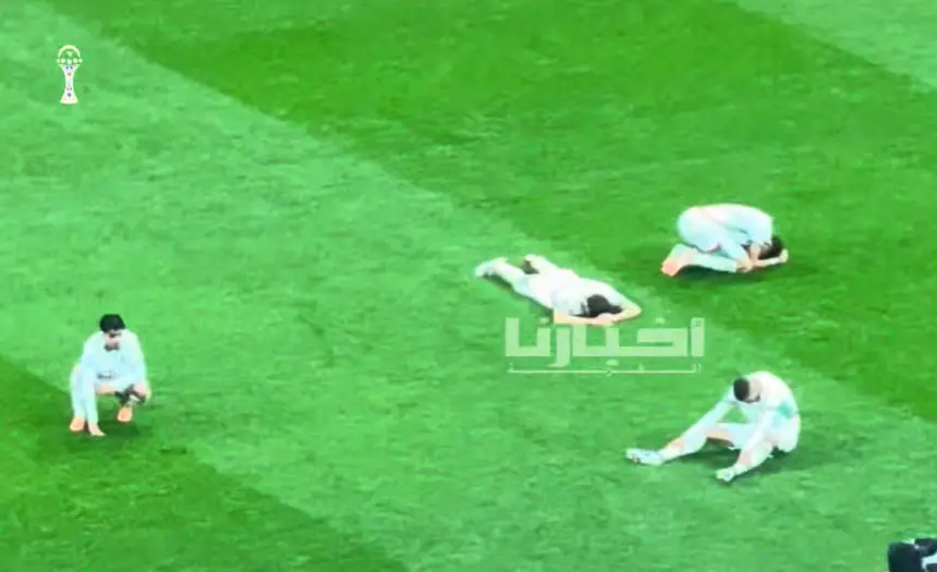 انهيار لاعبي الفريق الوطني بعد خسارة لقب كأس إفريقيا أمام السنغال
