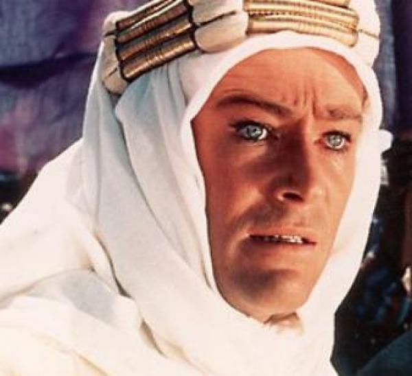 وفاة بيتر أوتول بطل//لورانس العرب// عن 81 عاما