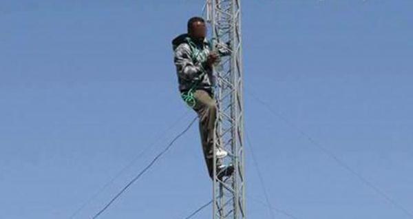 هذا ما حكمت به ابتدائية بني ملال في حق الفراش الذي حاول الانتحار من أعلى عمود كهربائي