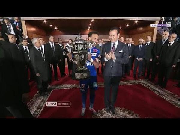 بالفيديو: أجواء الفرحة ولحظة تتويج الرجاء بلقب كأس العرش