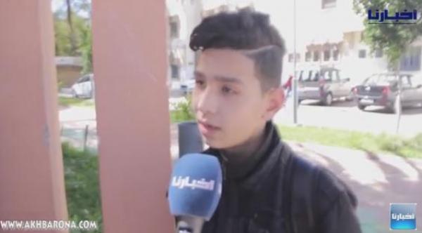 تعليق طريف من تلميذ مغربي حول فيديو كليب "حاتم إدار": دير عقلك