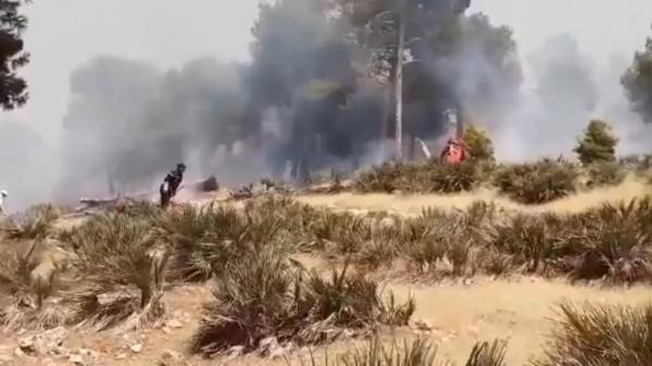حريق كبير بجبل قرب المدار السياحي عين اسردون ببني ملال