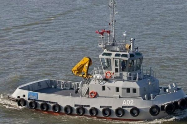 البحرية الملكية تتدخل لإنقاذ 344 مرشحا للهجرة السرية من عرض البحر