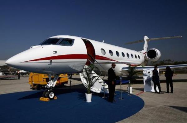 عقوبات حبسية وغرامات لمن يخرق قوانين الطيران فوق المجال المغربي