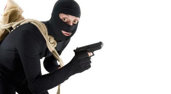 لص ألماني يسلم نفسه للشرطة ليبدأ العام بضمير مستريح