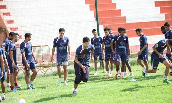 بالفيديو ... هجوم مسلح على لاعبي الوداد يخلف إصابات بليغة