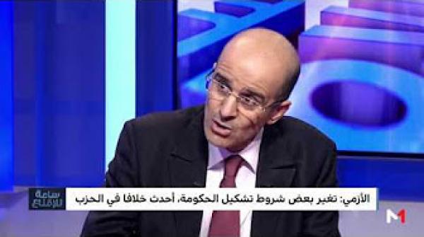 الأزمي: بنكيران يتكلم و هو صامت