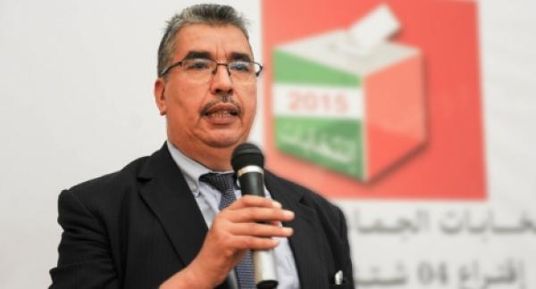 الداخلية تواصل معاقبة عمدة الرباط وتقصيه من حفل الولاء